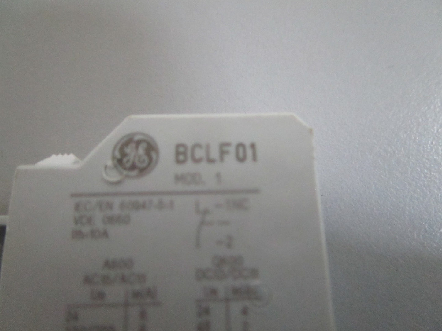 GE BCLF10 CL Series IEC Contactor 1NO Auxiliary Contact Block NEW OEM 0820