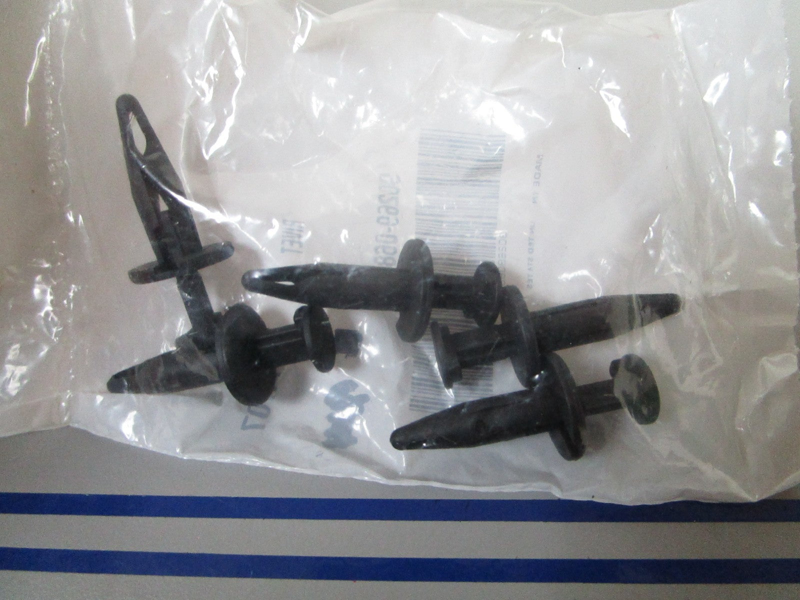 NEW OEM (LOT OF 5) 90269-06804-00 Yamaha Rivet 0810