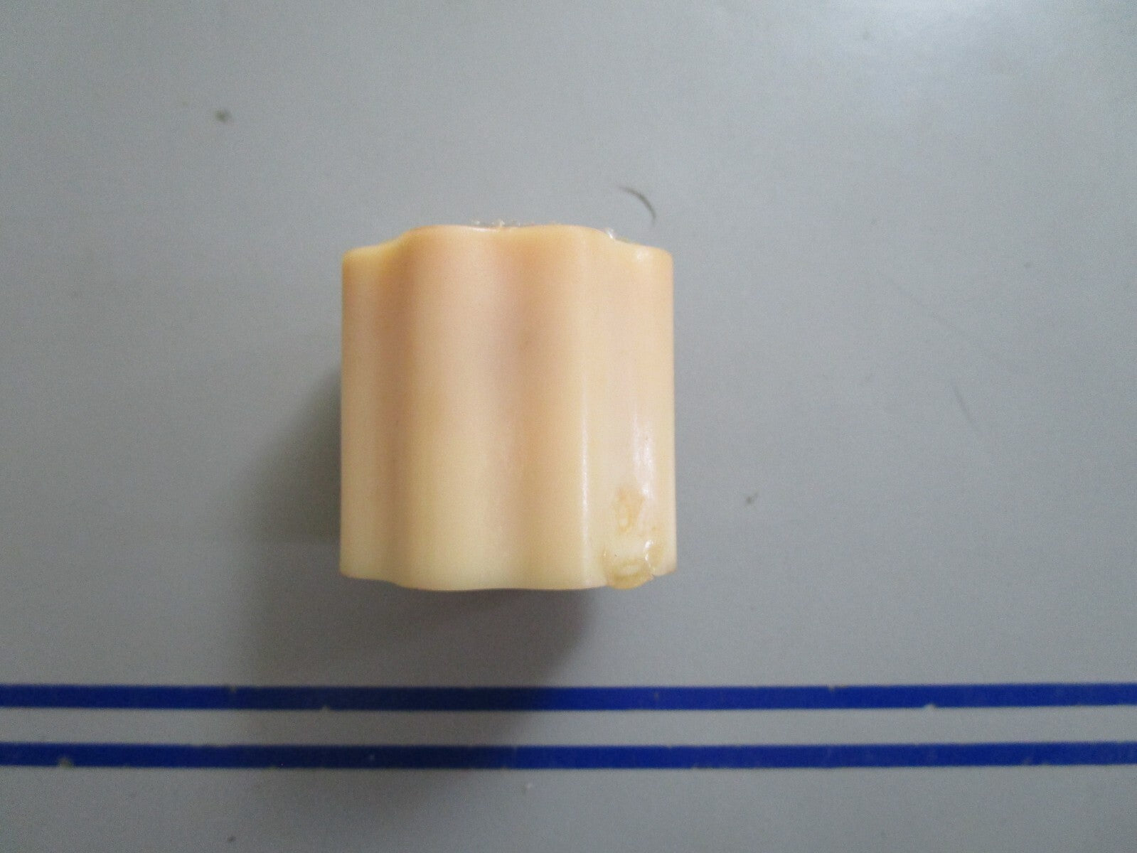 *NEW OEM* 0810 Mercury Quicksilver Bushing 23-94907A1