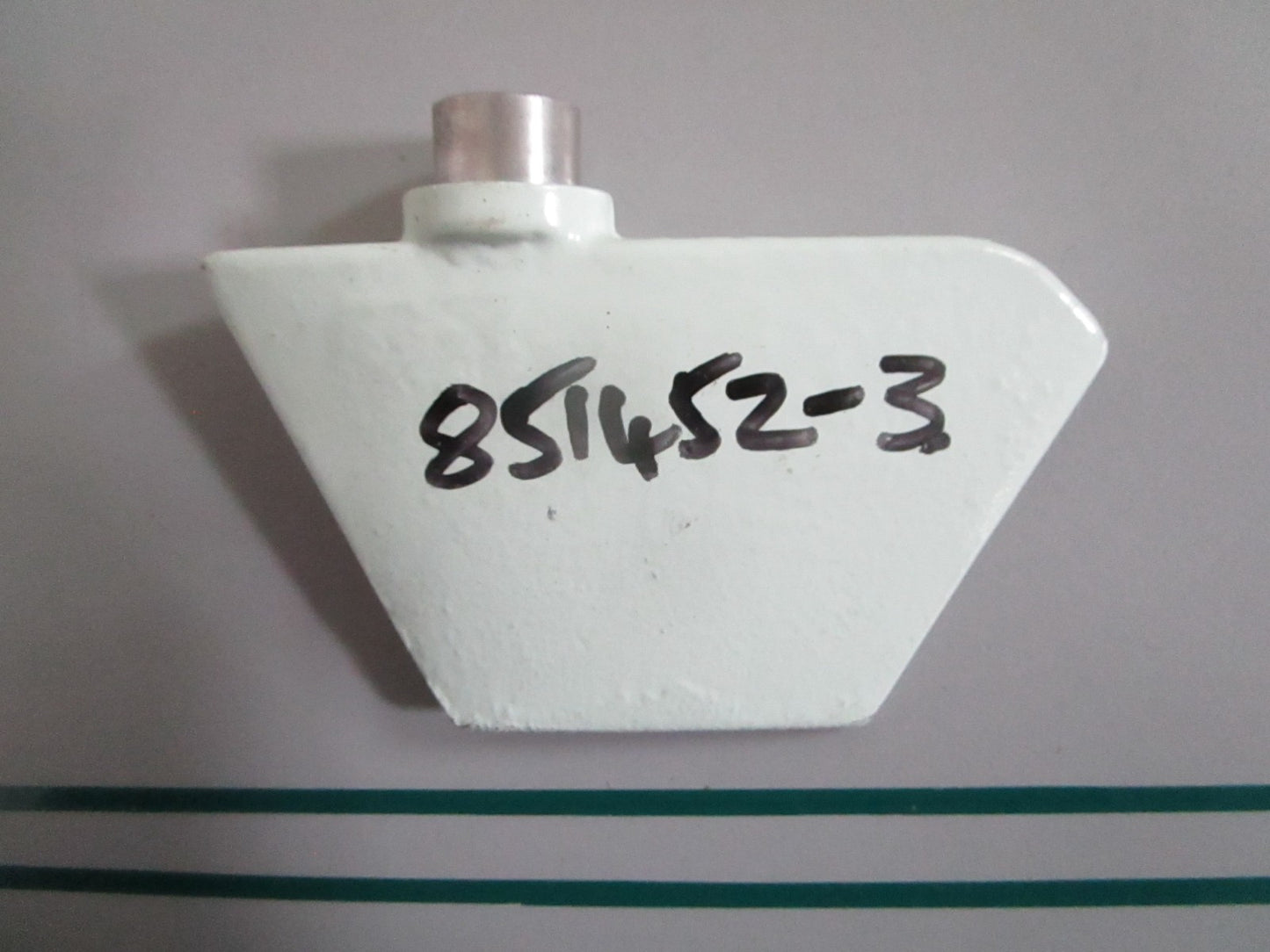NEW OEM 851452 Volvo Penta Steering Fin 0820