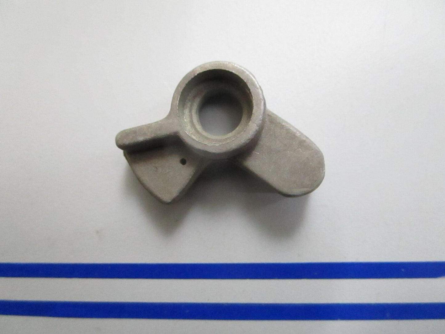 *NEW OEM* 0820 OMC Johnson Evinrude Tilt Lock Lever 333637 0333637