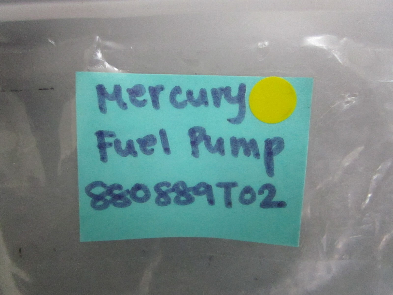 *NEW OEM* 0820 Mercury Quicksilver Fuel Pump 880889T02
