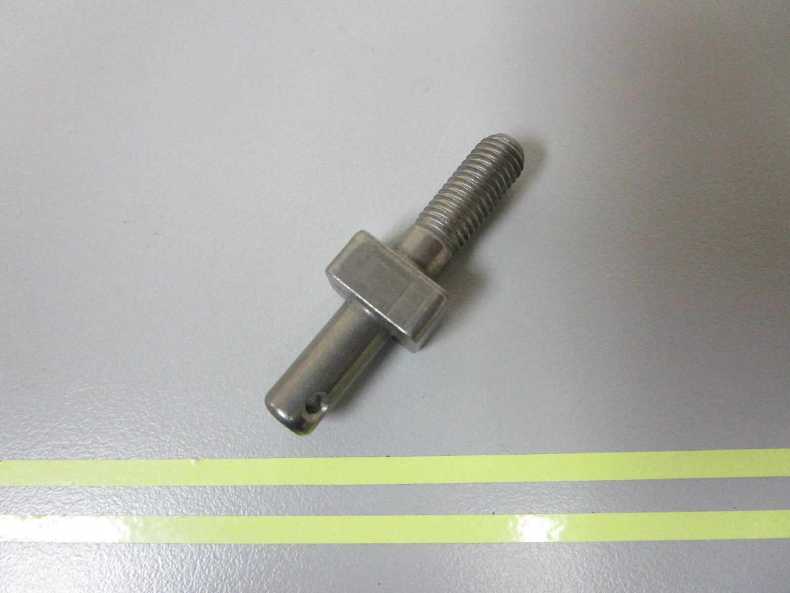 *NEW OEM* 0810 OMC Johnson Evinrude Motor Pin 911939 0911939