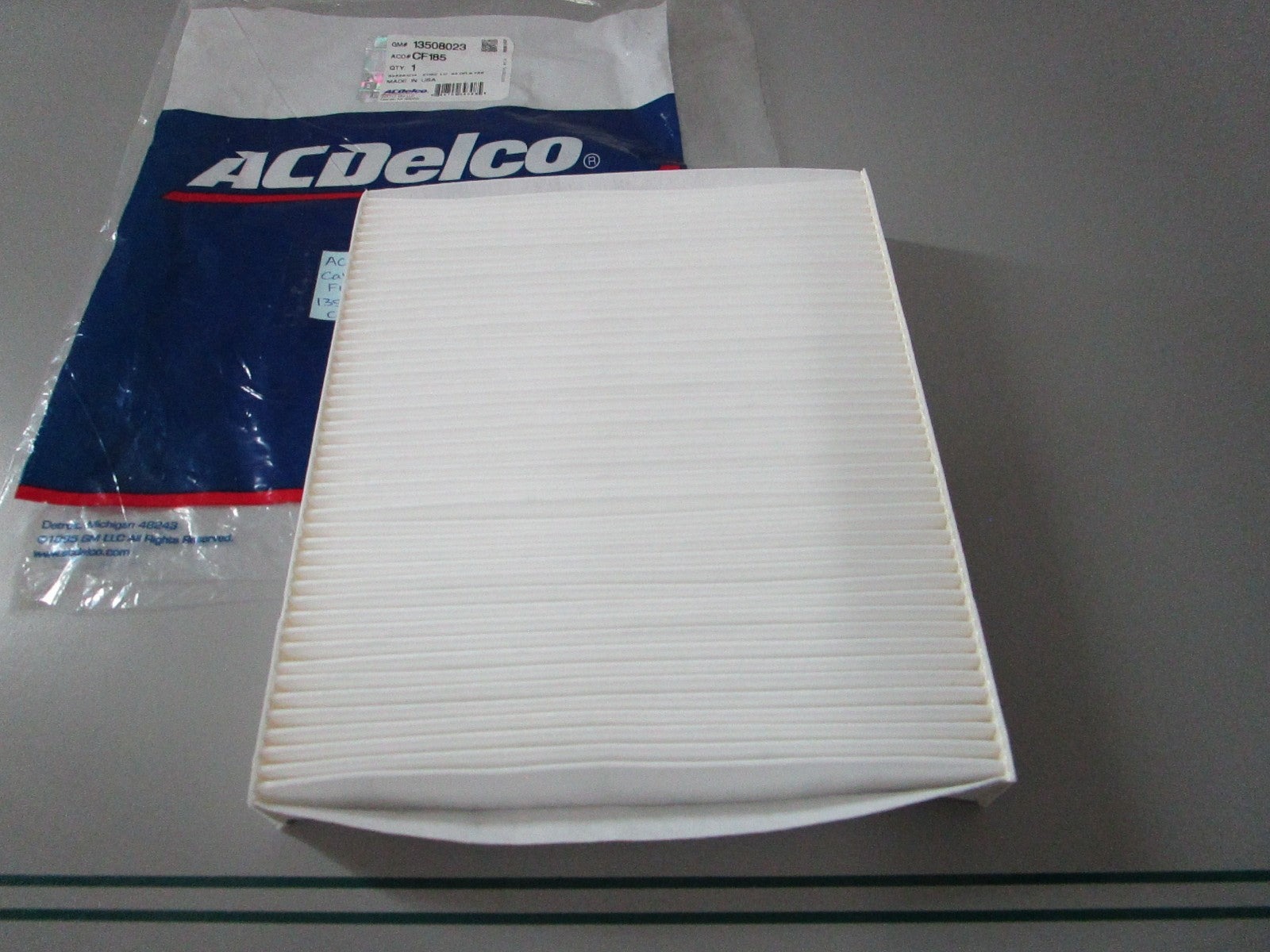 NEW OEM 13509023 CF185 ACDelco Cabin Air Filter 0810