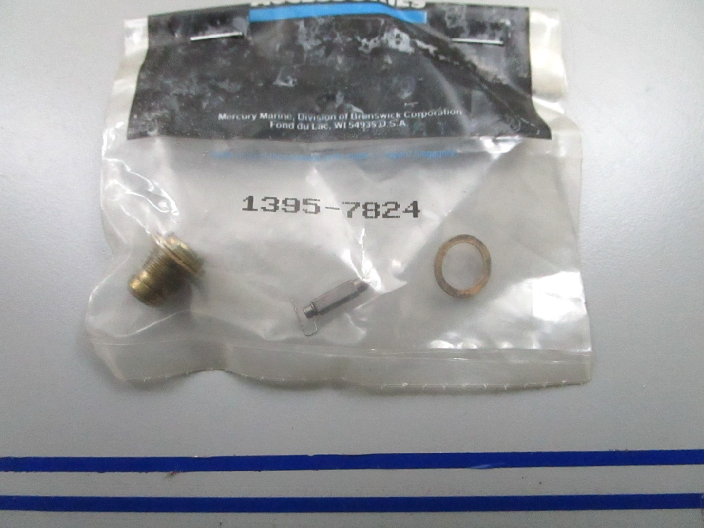 *NEW OEM* 0810 Mercury Quicksilver Valve Seat Kit 1395-7824