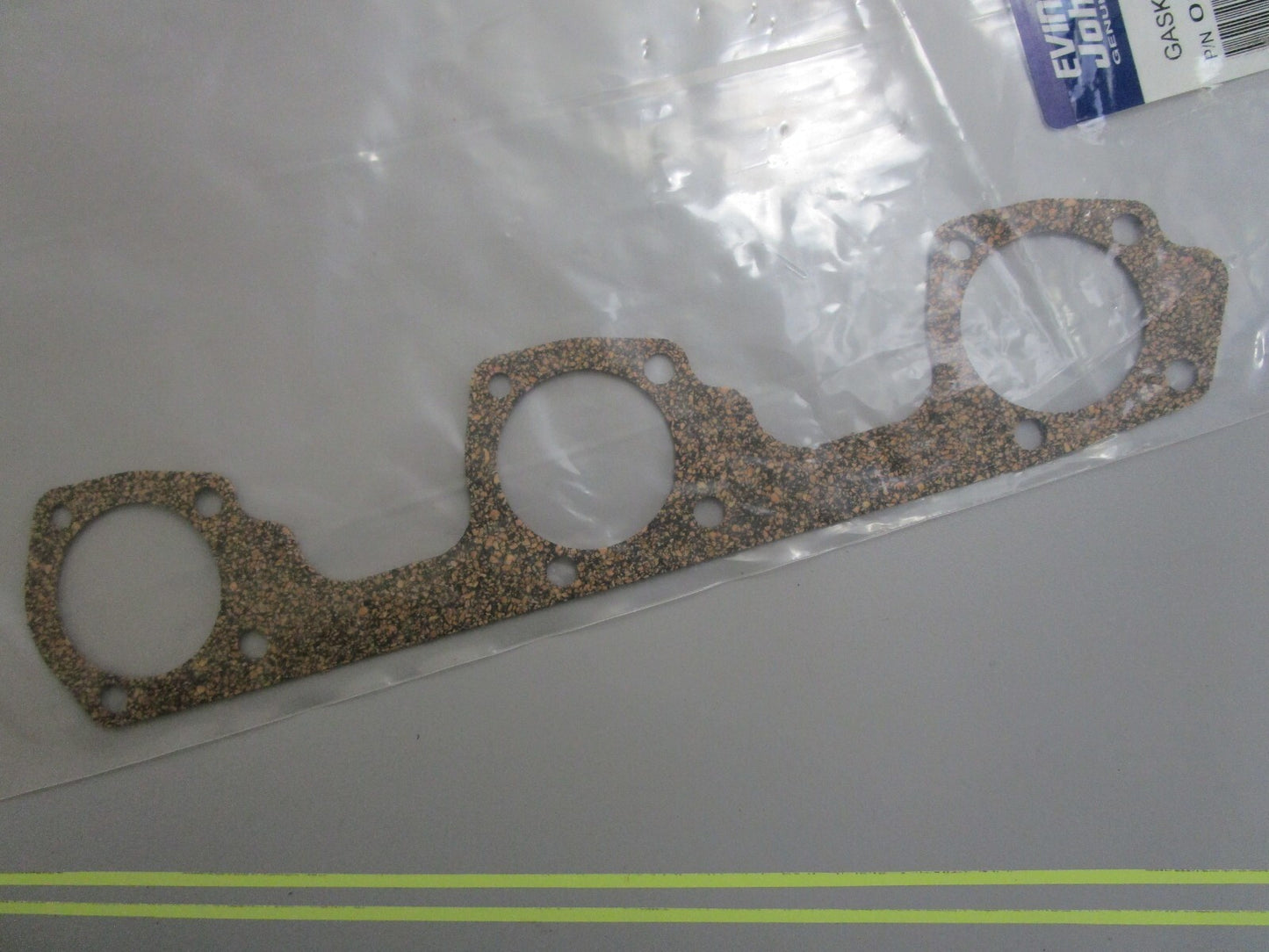 *NEW OEM* 0810 OMC Johnson Evinrude Gasket 333008 0333008
