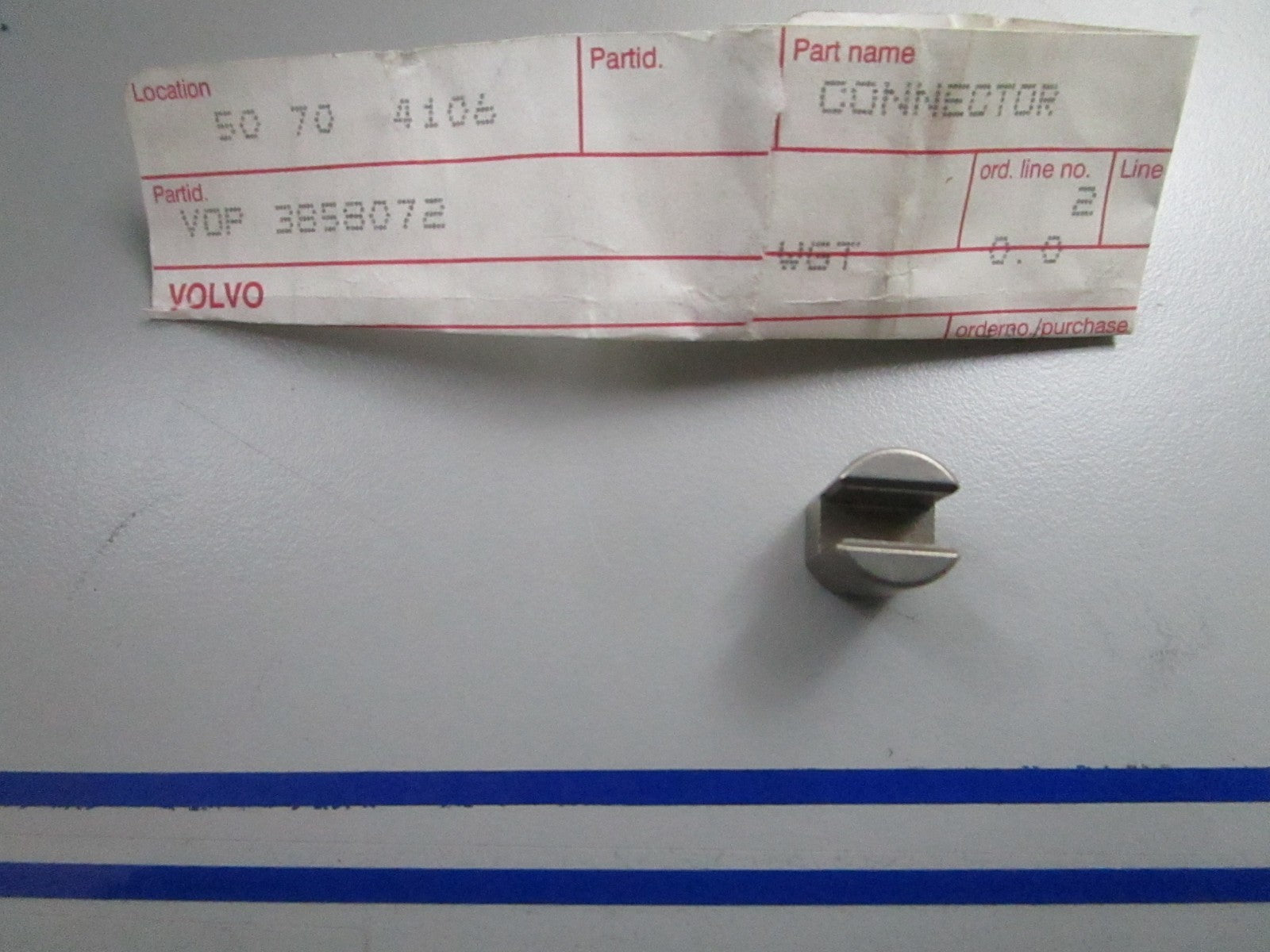 *NEW OEM* 0810 Volvo OMC Coupling 3858072