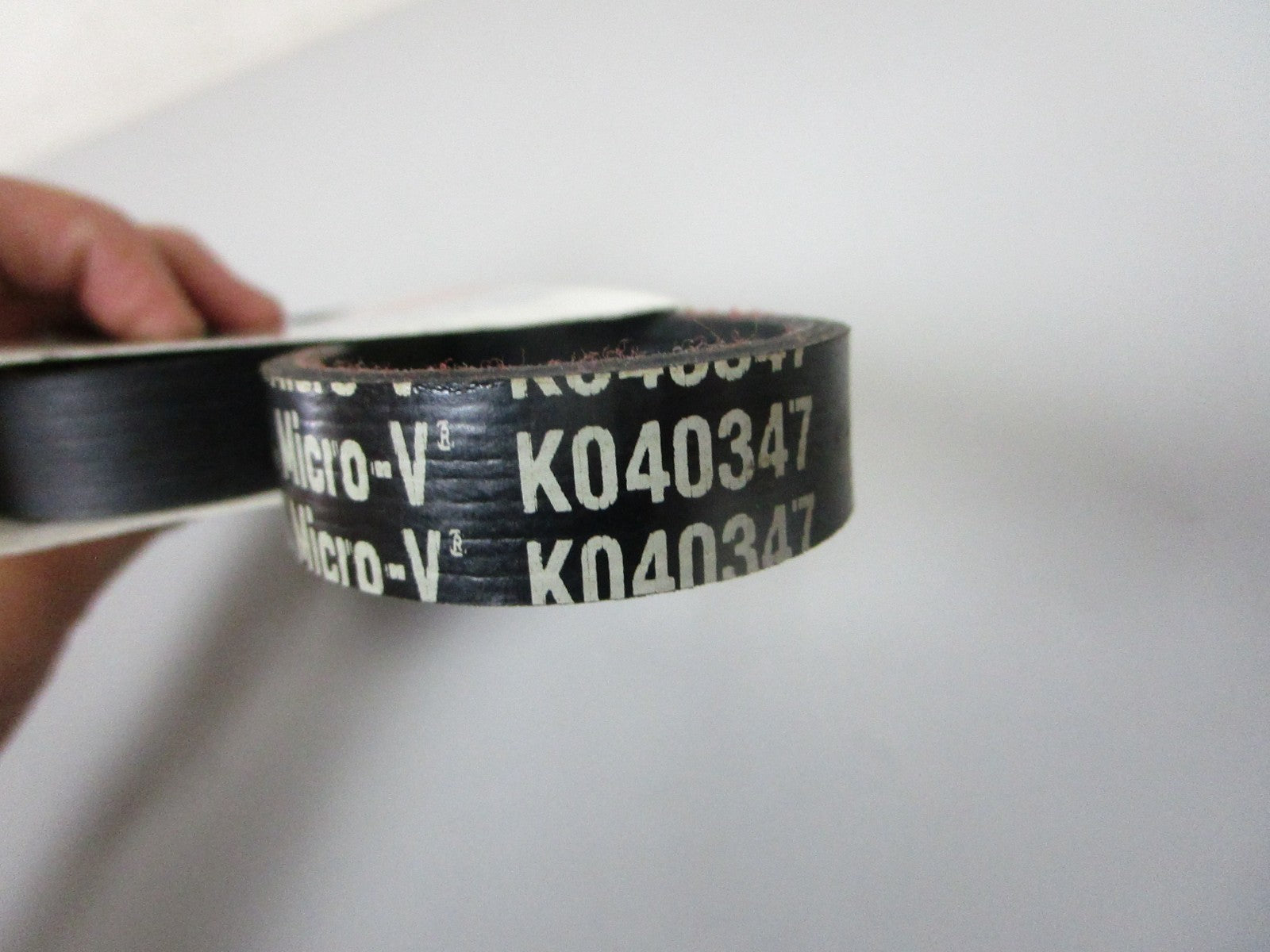 NEW K040347 Gates Micro-V 9/16" x 35 ¼" Serpentine Belt 0720