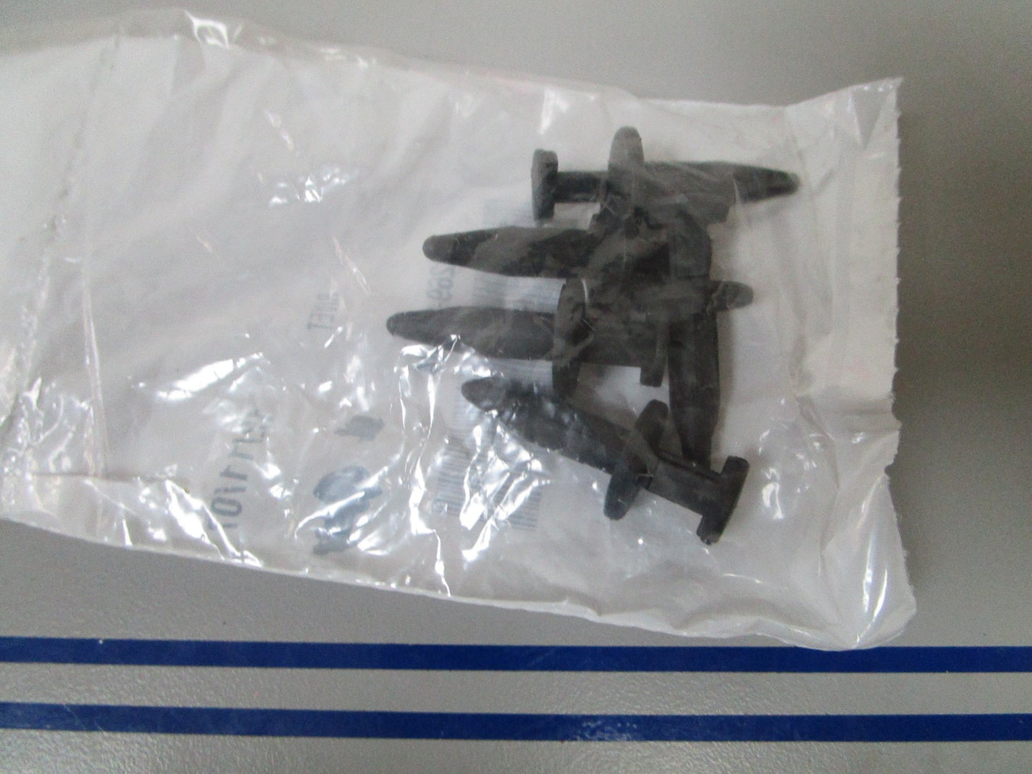 NEW OEM (LOT OF 5) 90269-06804-00 Yamaha Rivet 0810