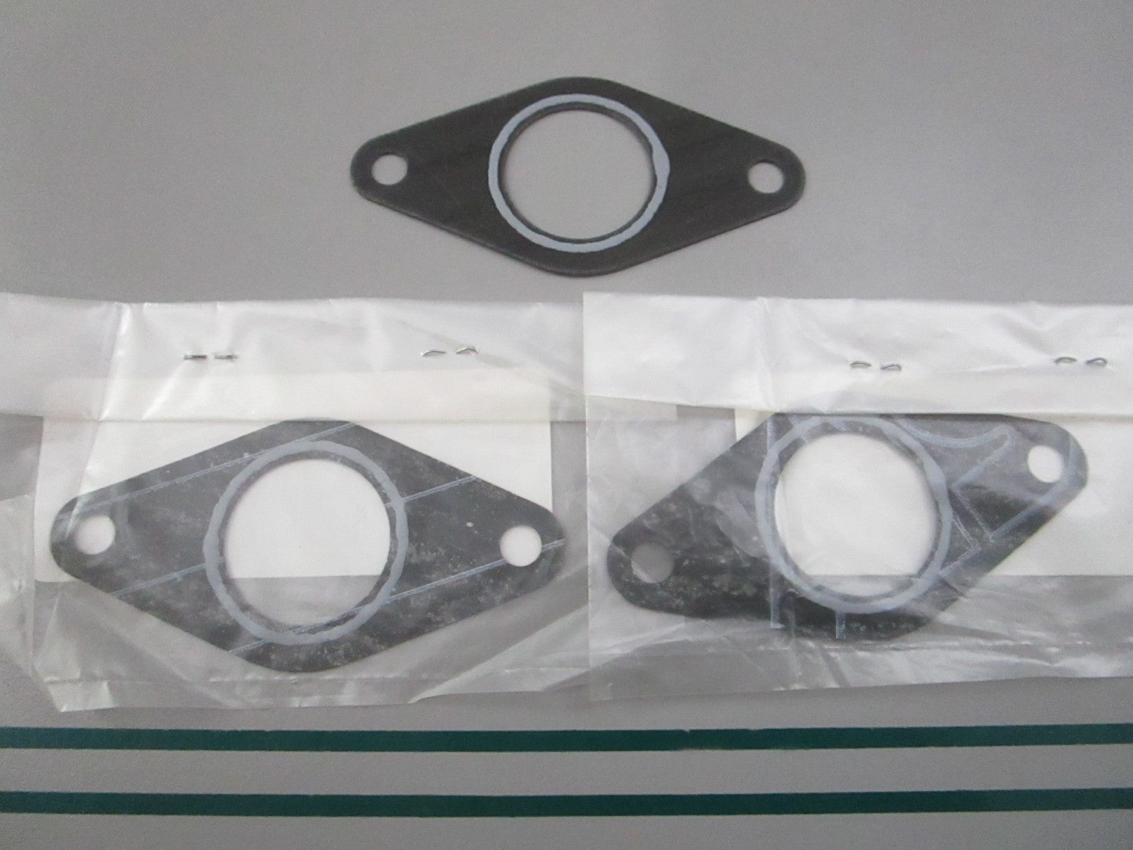 NEW OEM (LOT OF 3) 66M-13646-00-00 Yamaha Manifold Gasket 0810