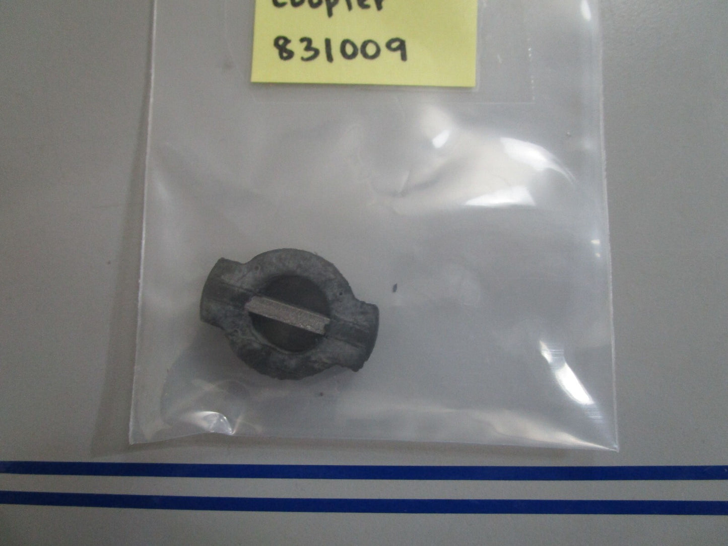 *NEW OEM* 0770 Volvo Penta Coupler 831009