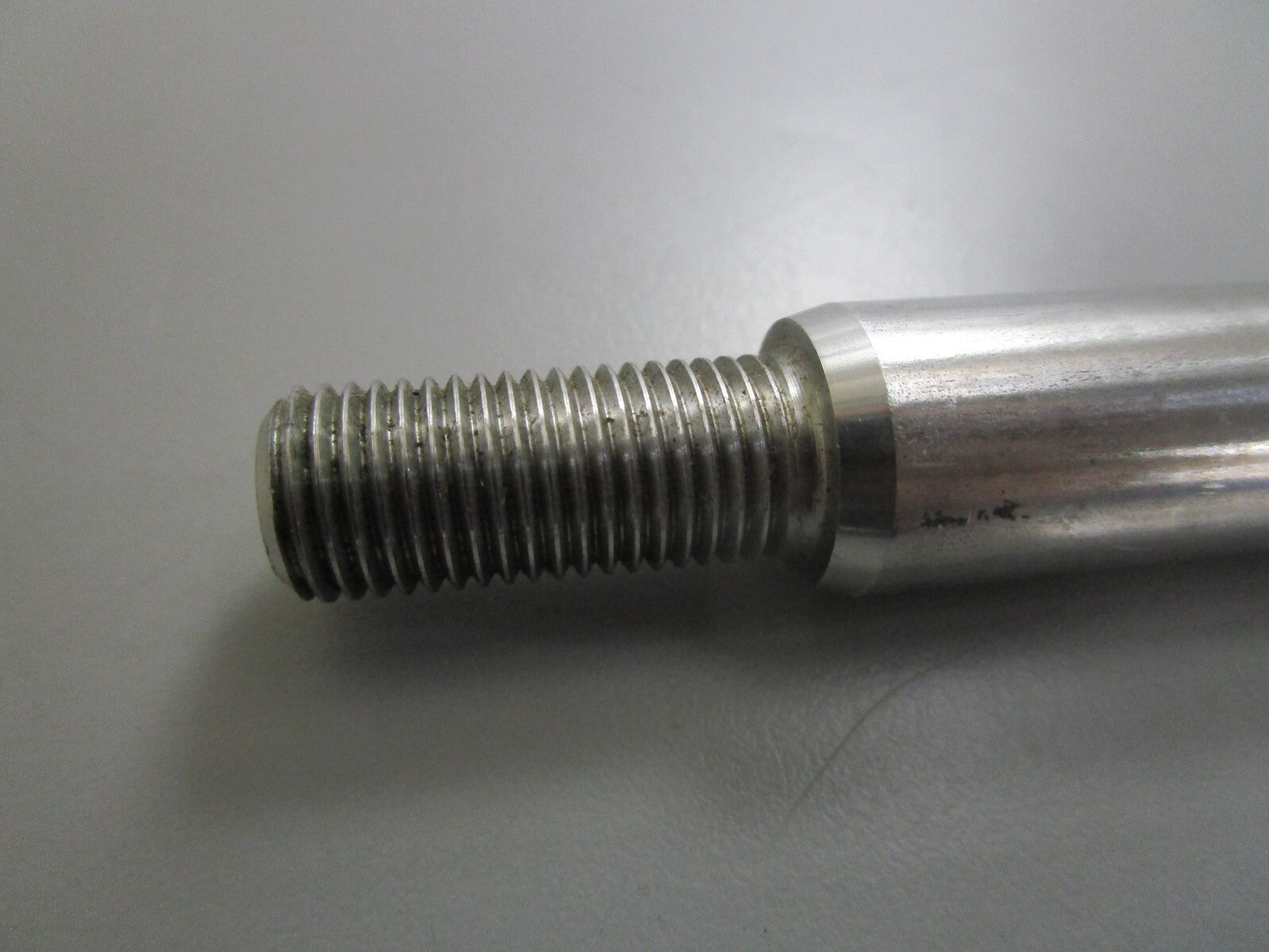 *NEW OEM* 0820 Volvo Penta Pin 3853422