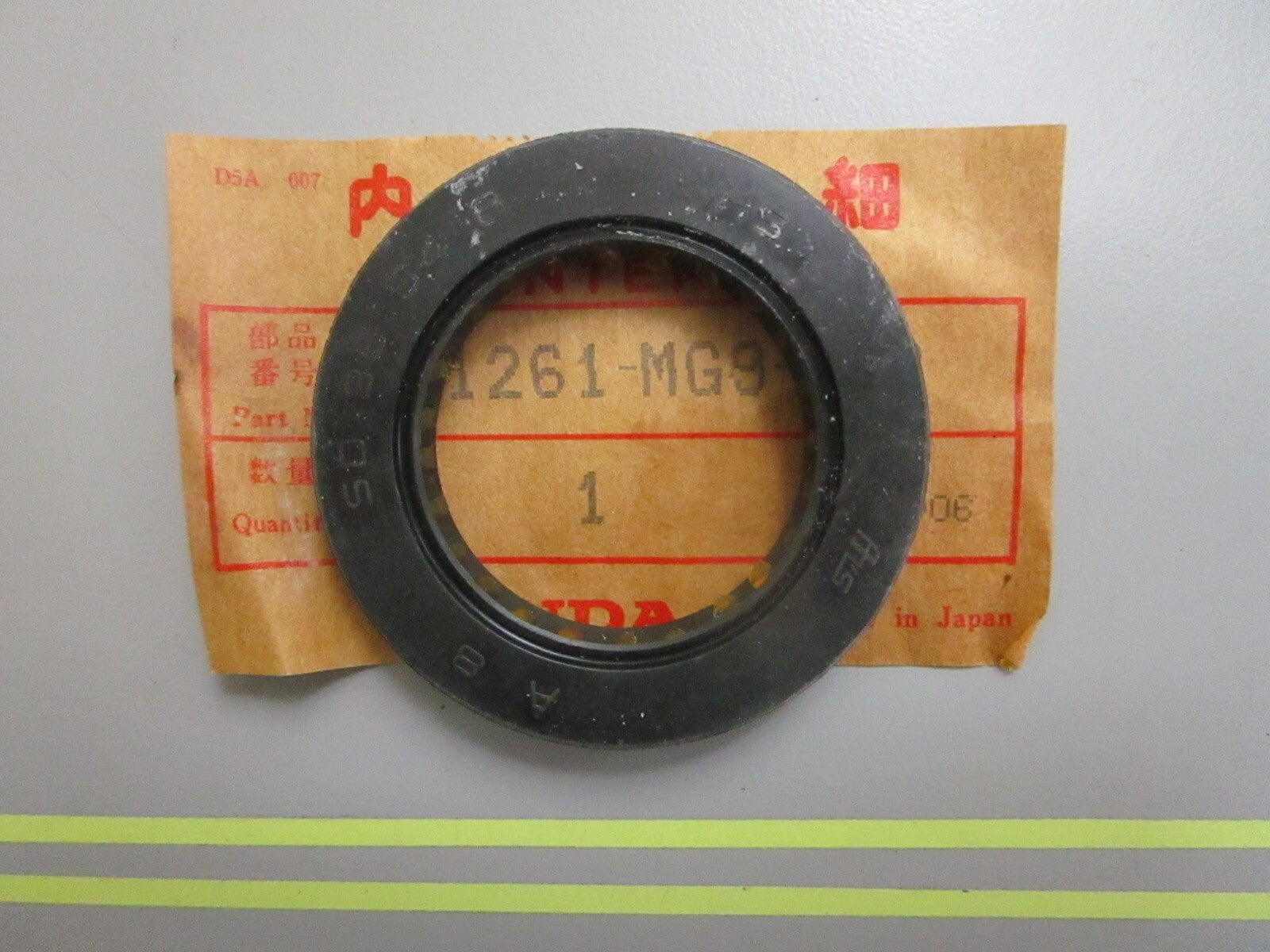 *NEW OEM* 0810 Honda Oil Seal 91261-MG9-003