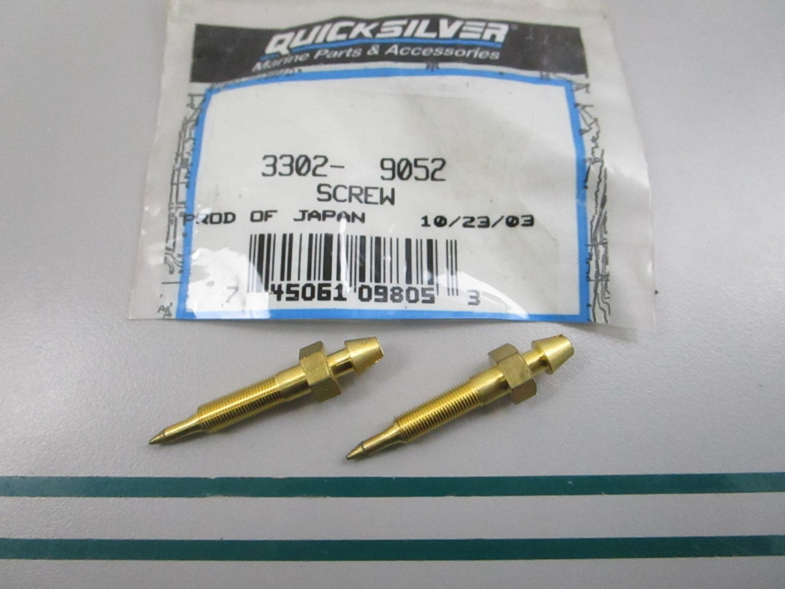 NEW OEM (LOT OF 2) 3302-9052 Mercury Quicksilver Screw 0810