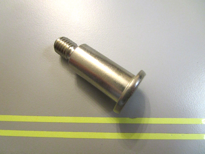 *NEW OEM* 0750 Volvo Penta SHOLDER SCREW 853308