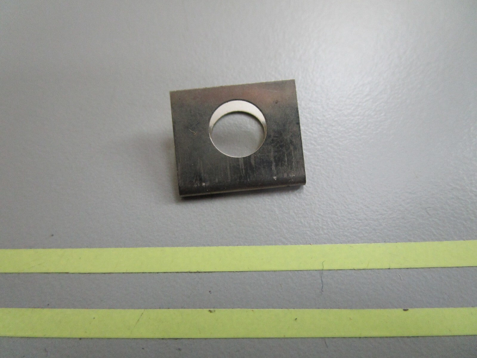 *NEW OEM* 0820 OMC Johnson Evinrude Retainer 308045 0308045