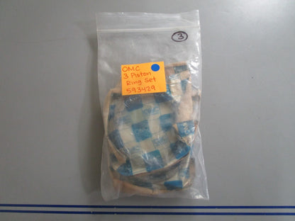 *NEW OEM* 0810 OMC Johnson Evinrude 3 Piston Ring Set 593429 0593429