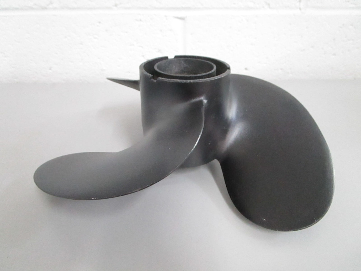 NEW SMC-862 Michigan 10¼ × 9 Propeller Rep: OMC 60-75-80-90HP 0820