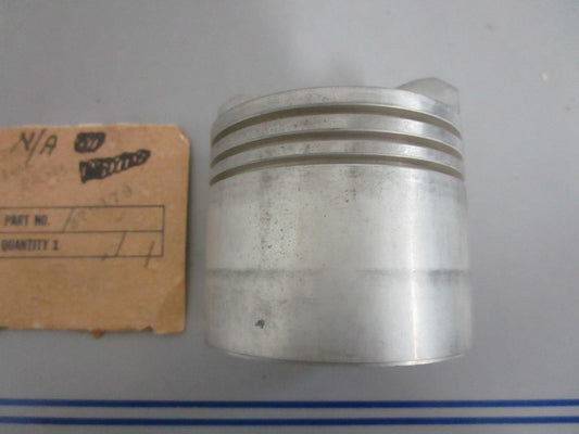 *NEW OEM* 0820 OMC Johnson Evinrude Piston 379179 0379179