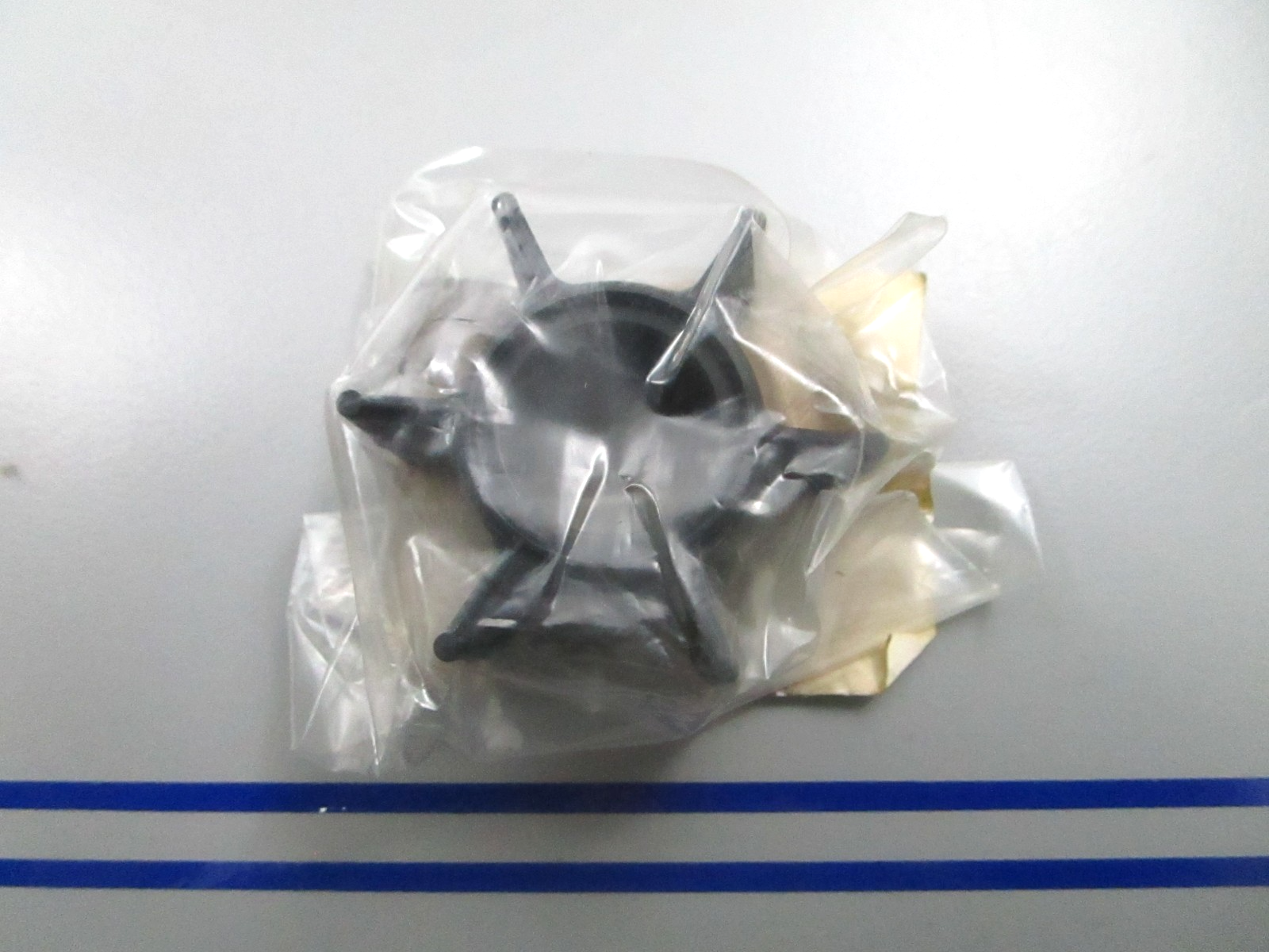 *NEW OEM* 0810 Tohatsu Impeller 3R0-65021-0 3R0650210