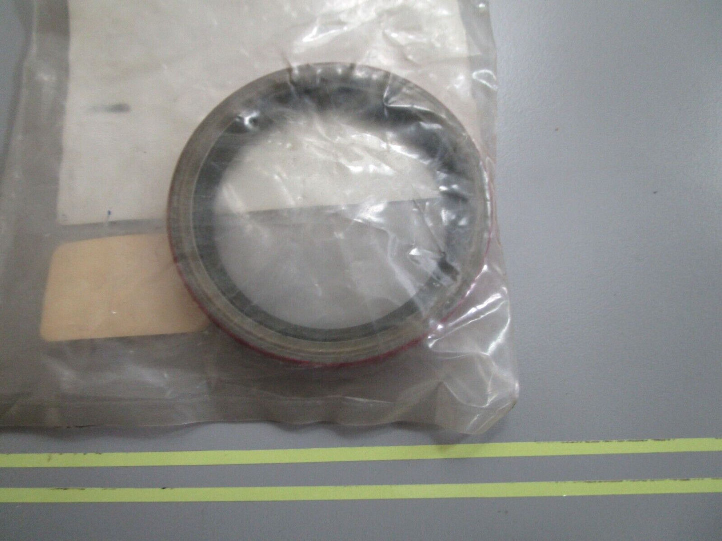 *NEW OEM* 0810 OMC Johnson Evinrude Seal 3853360