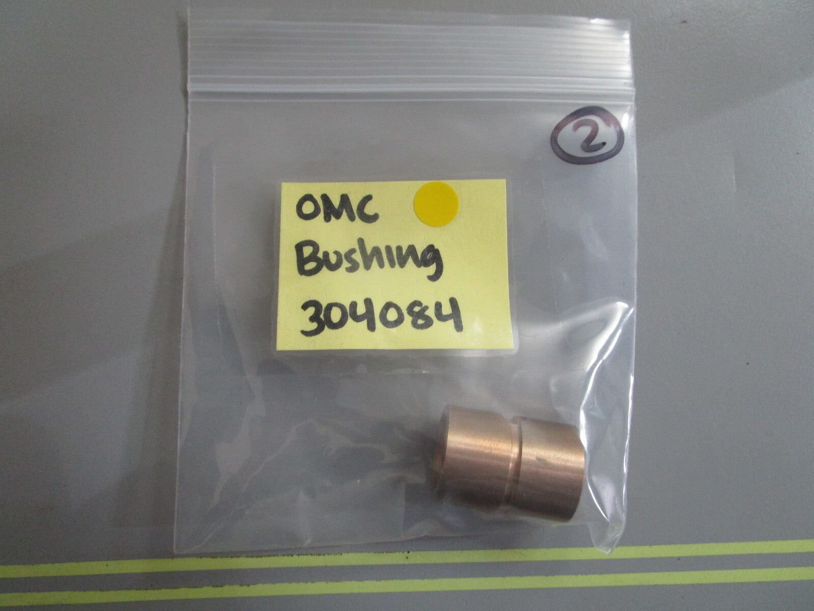 *NEW OEM* 0810 OMC Johnson Evinrude Bushing 304084 0304084