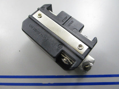 *NEW OEM* 0720 Marinco 12V- 24V Trolling Motor Receptacle 2018BR
