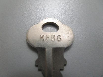 *NEW OEM* 0810 OMC Johnson Evinrude Ignition Key KF96 501611 0501611