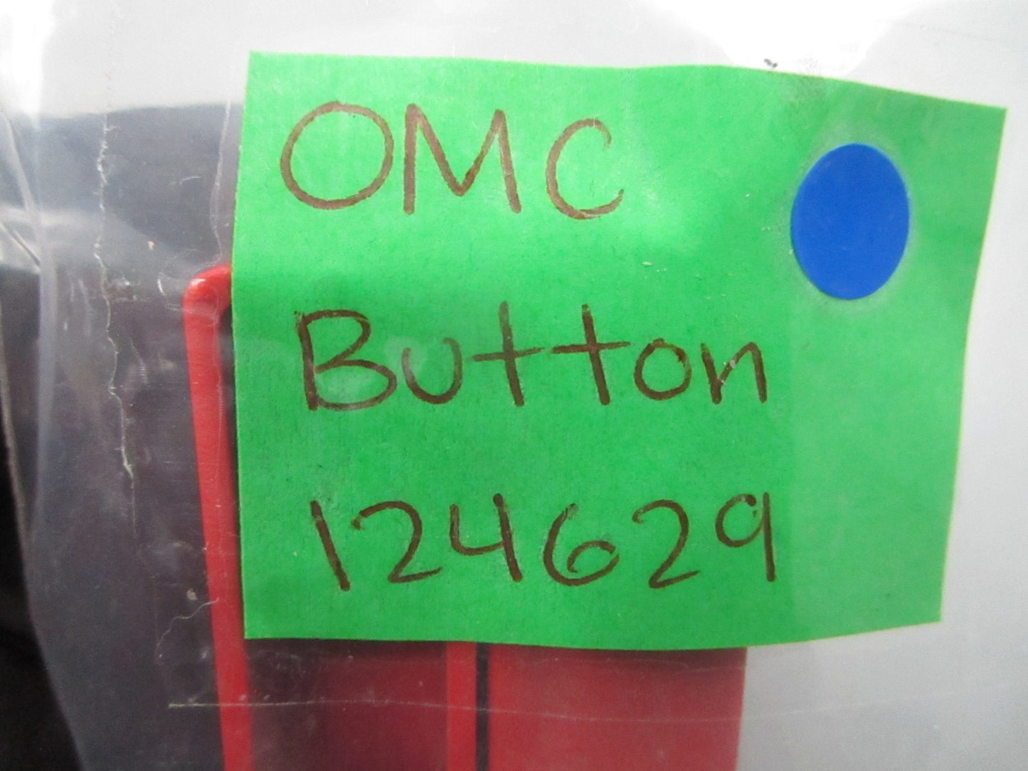 *NEW OEM* (LOT OF 2) 0810 OMC Johnson Evinrude Button 124629 0124629