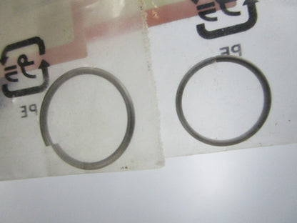 NEW OEM (LOT OF 2) 90661-HC4-006 Honda Piston Clip 0810