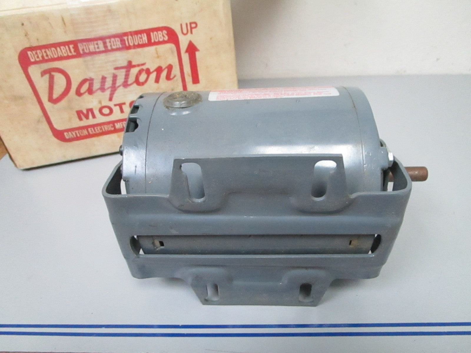 *NEW OEM* 0720 Dayton 1/4hp Blower Motor 5K908