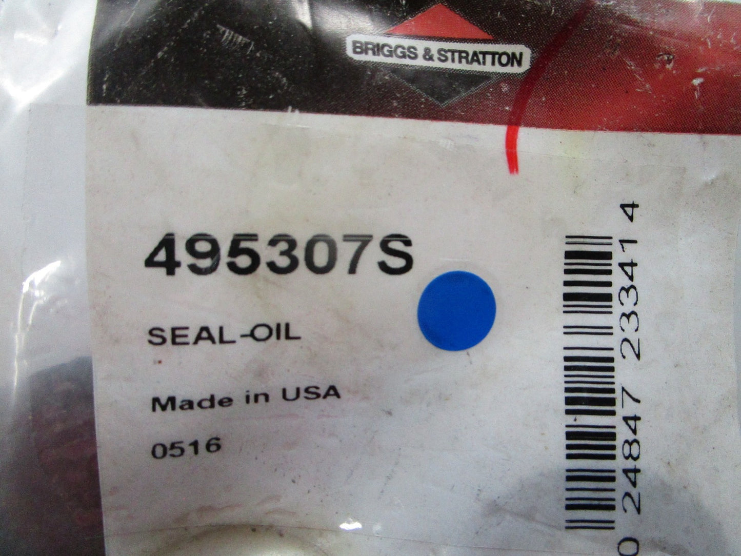 NEW OEM 495307S Briggs & Stratton Oil Seal 0810