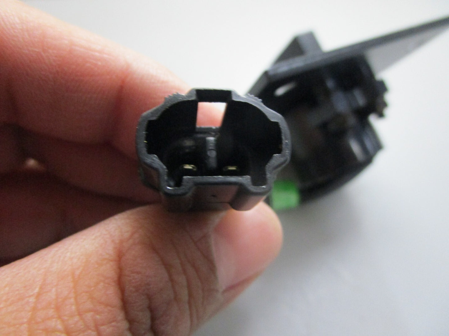 *NEW OEM* 0820 Suzuki Idle Speed Control 37901-94600