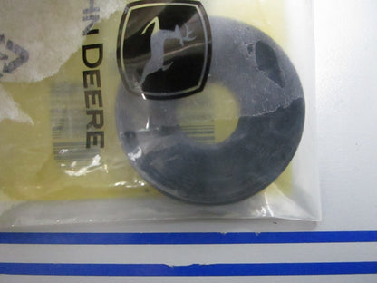 *NEW OEM* 0810 John Deere Oil Seal M806608