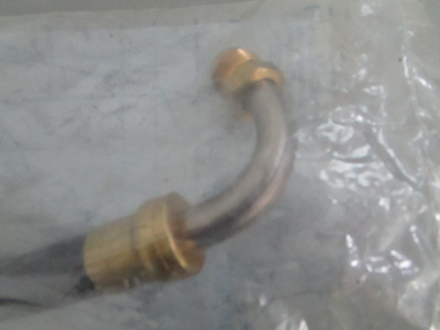 *NEW OEM* 0820 Mercury Quicksilver Oil Hose 32-863915