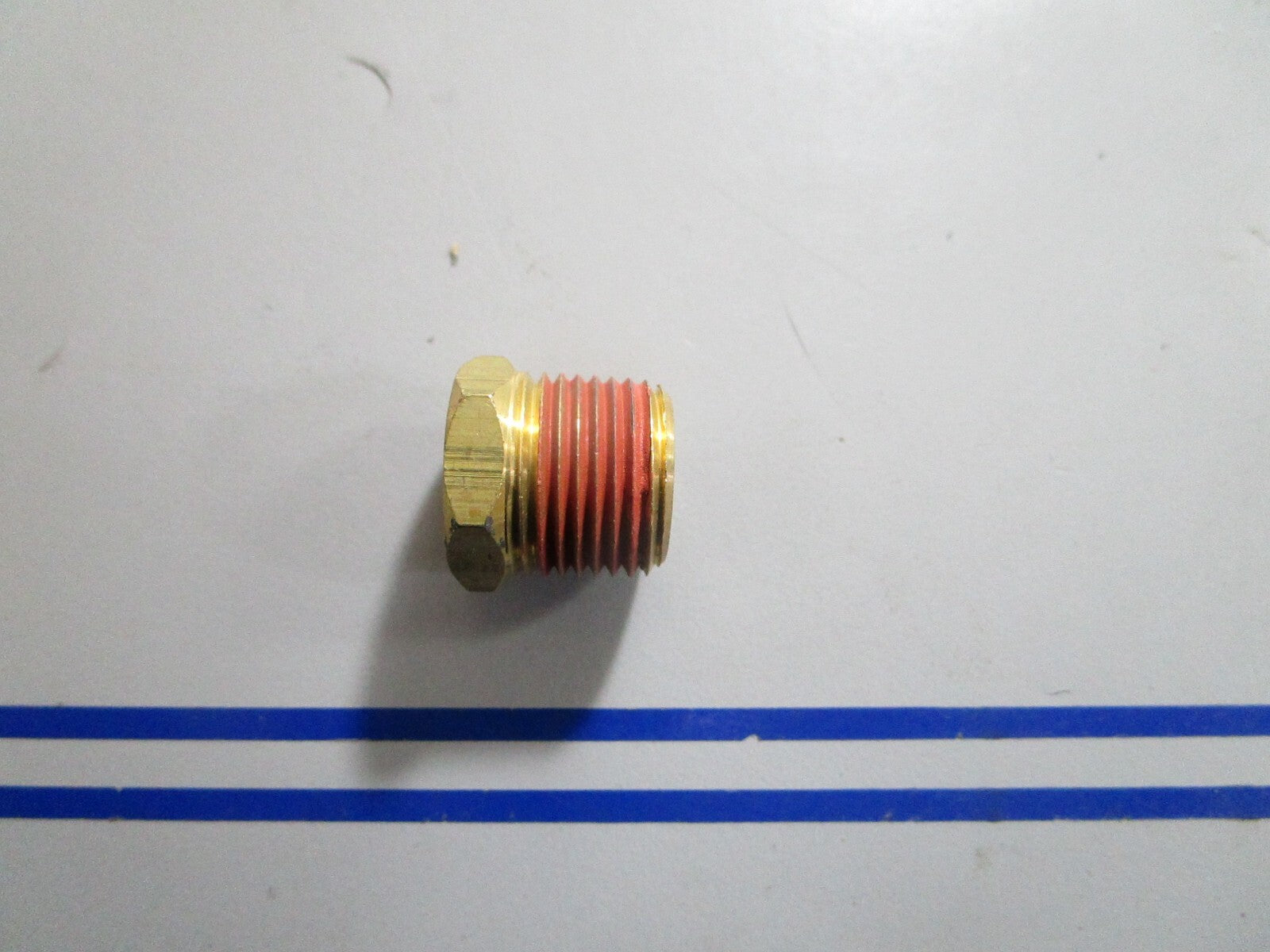 *NEW OEM*  0810 Mercury Quicksilver Plug 22-32803