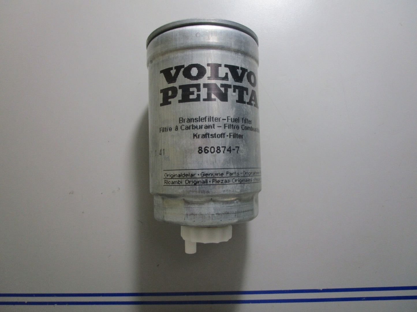 *NEW OEM* 0810 Volvo Penta Fuel Filter 860874