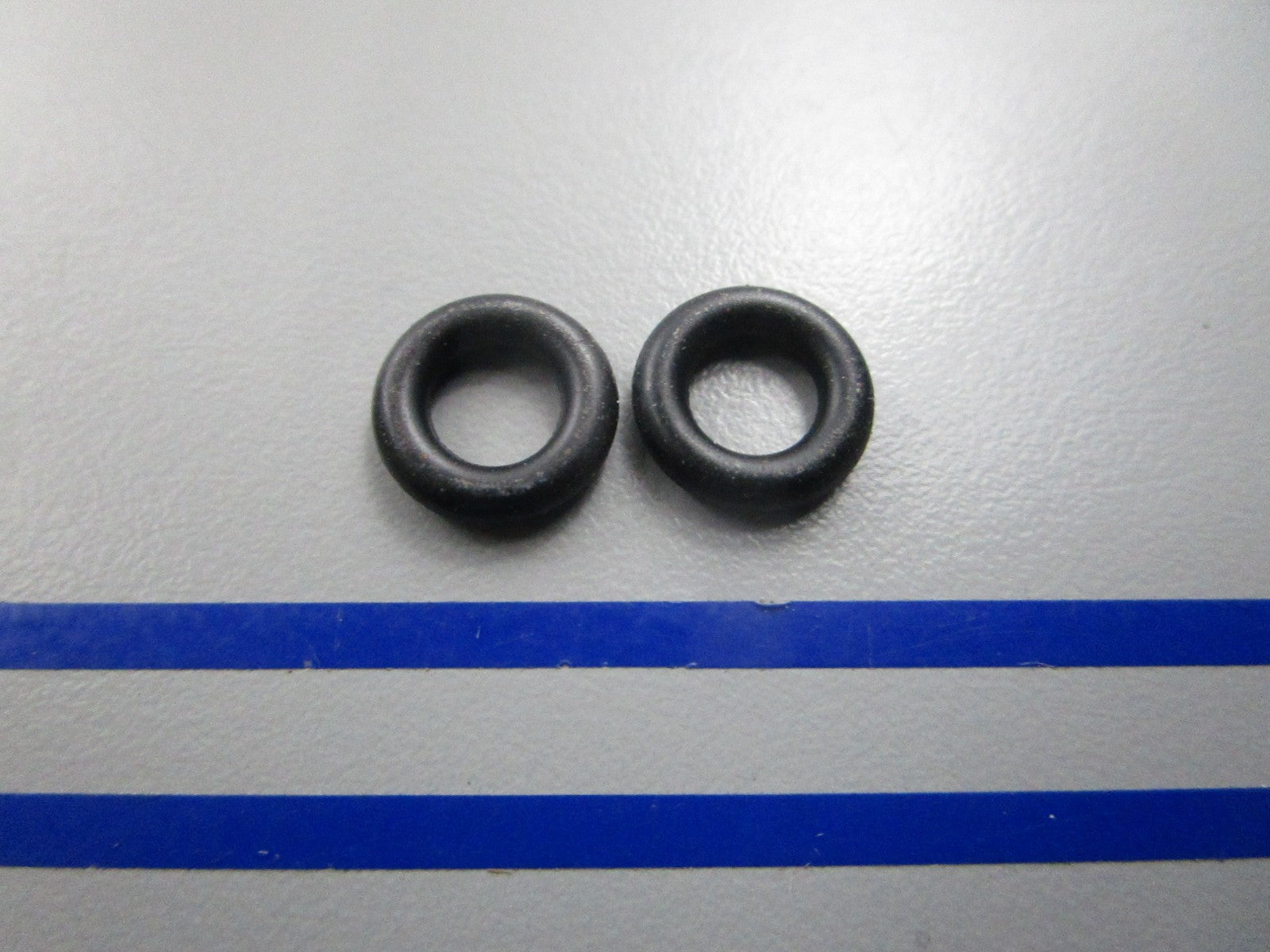 NEW OEM (LOT OF 2) 25-64068 Mercury Quicksilver O-Ring 0810