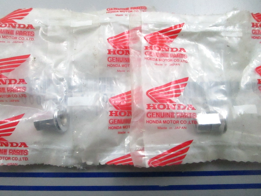 *NEW OEM* (LOT OF 2) 0810 Honda Flange Nut 90304-MM5-000