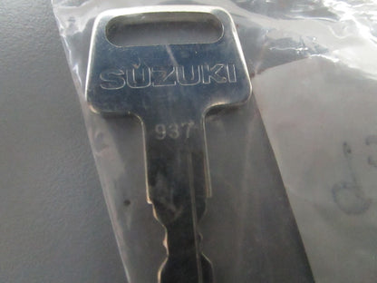 *NEW OEM* 0810 Suzuki #937 Key 37141-99E60