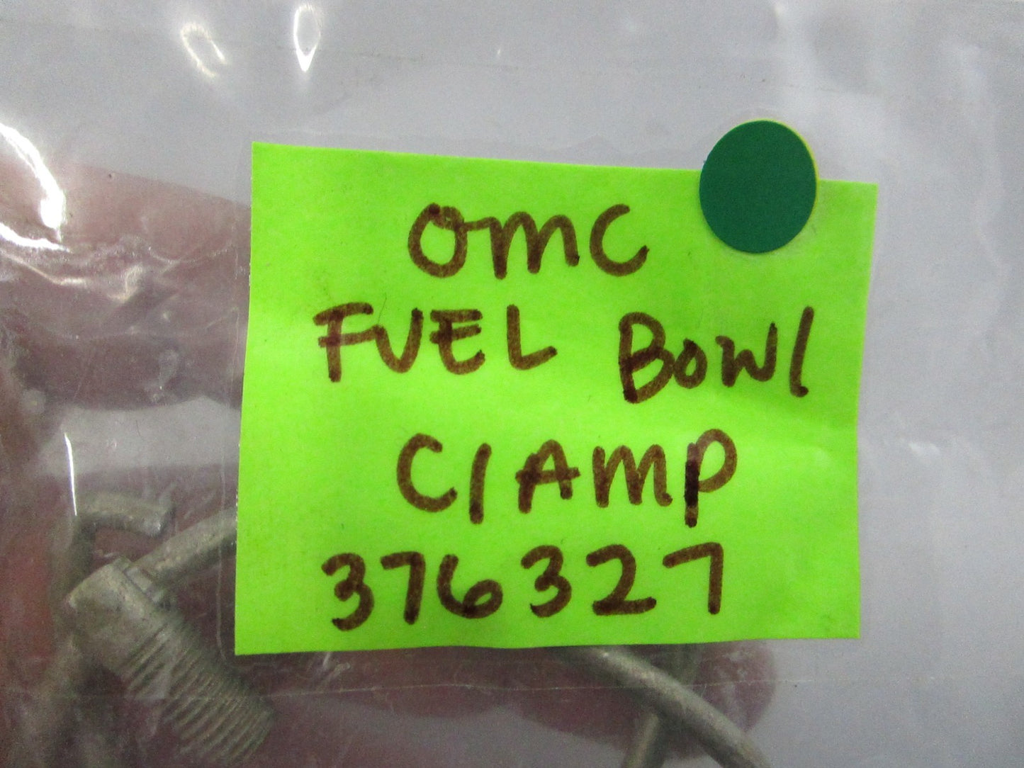 NEW OEM 376327 0376327 OMC Johnson Evinrude Fuel Bowl Clamp 0810