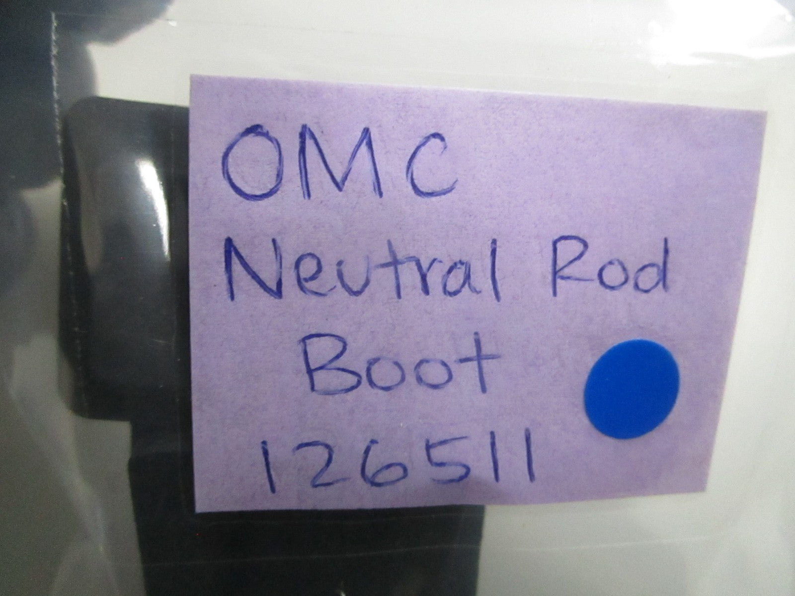 *NEW OEM* 0840 OMC Johnson Evinrude Neutral Rod Boot 0126511 126511