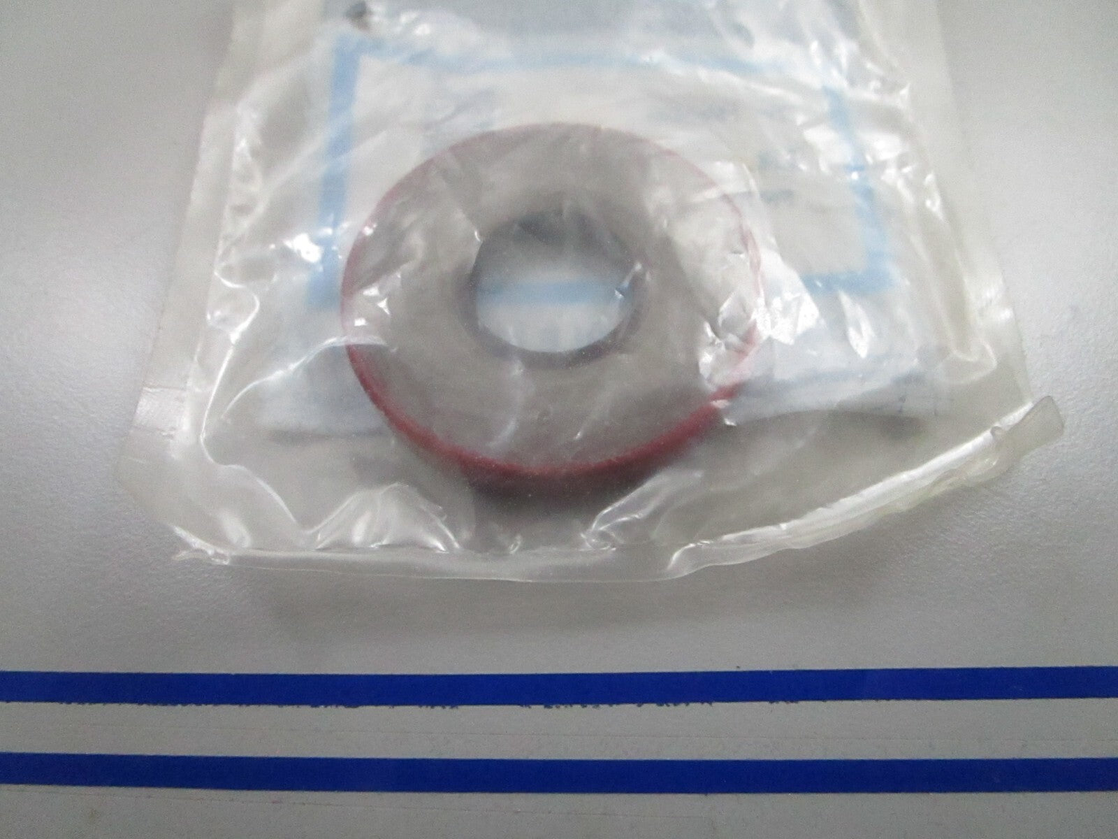 *NEW OEM* 0810 Mercury Quicksilver Seal 26-806930