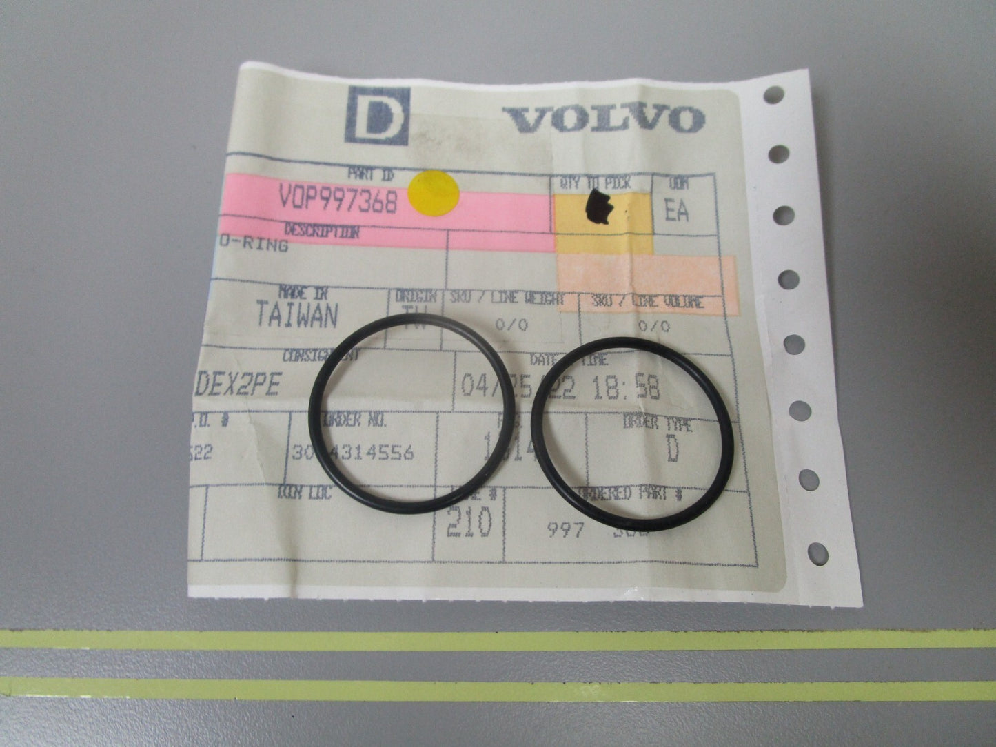 *NEW OEM* (LOT OF 2) 0810 Volvo Penta Ring 997368