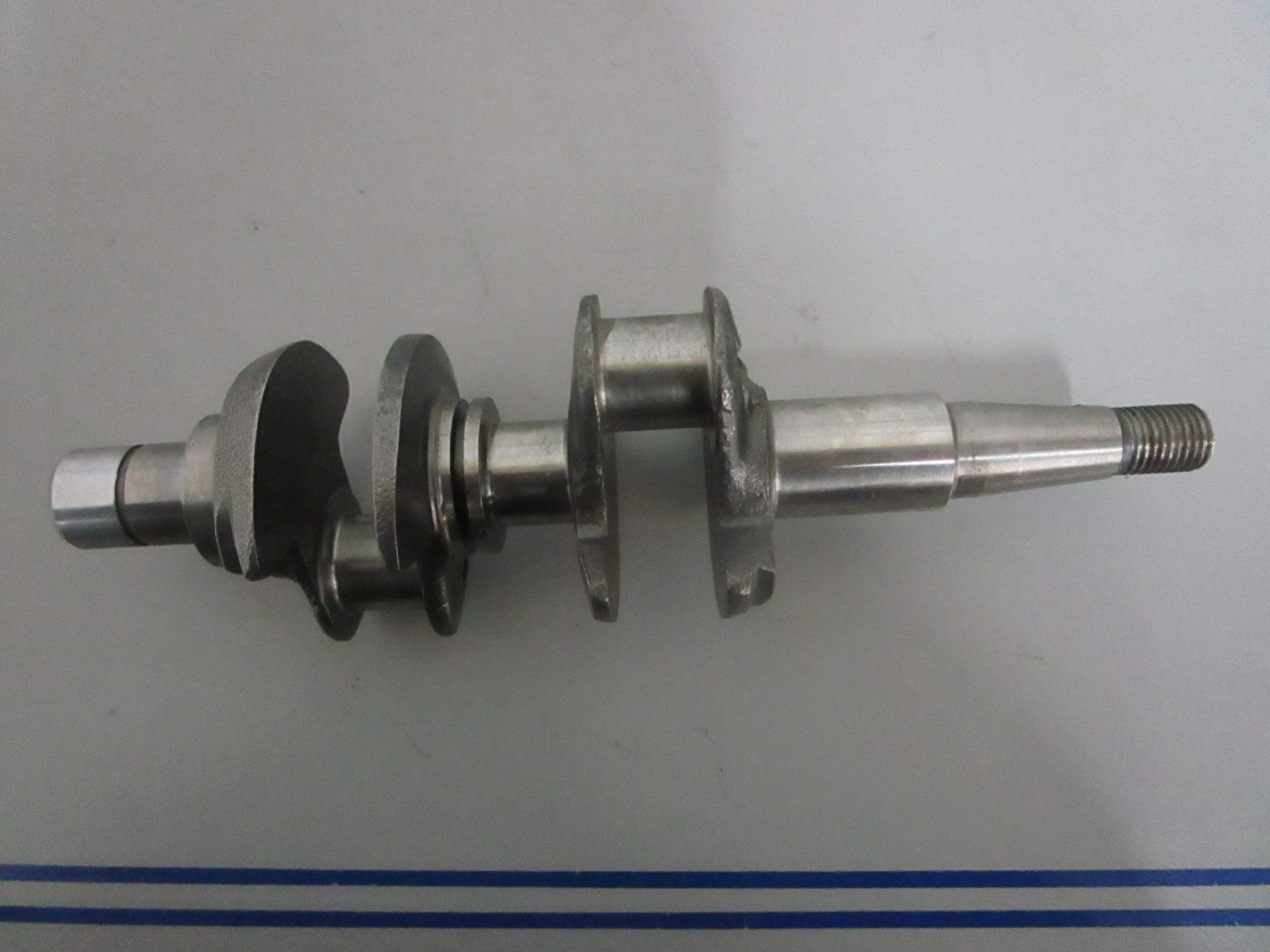 NEW OEM 432626 0432626 OMC Johnson Evinrude Crankshaft Assy 0820