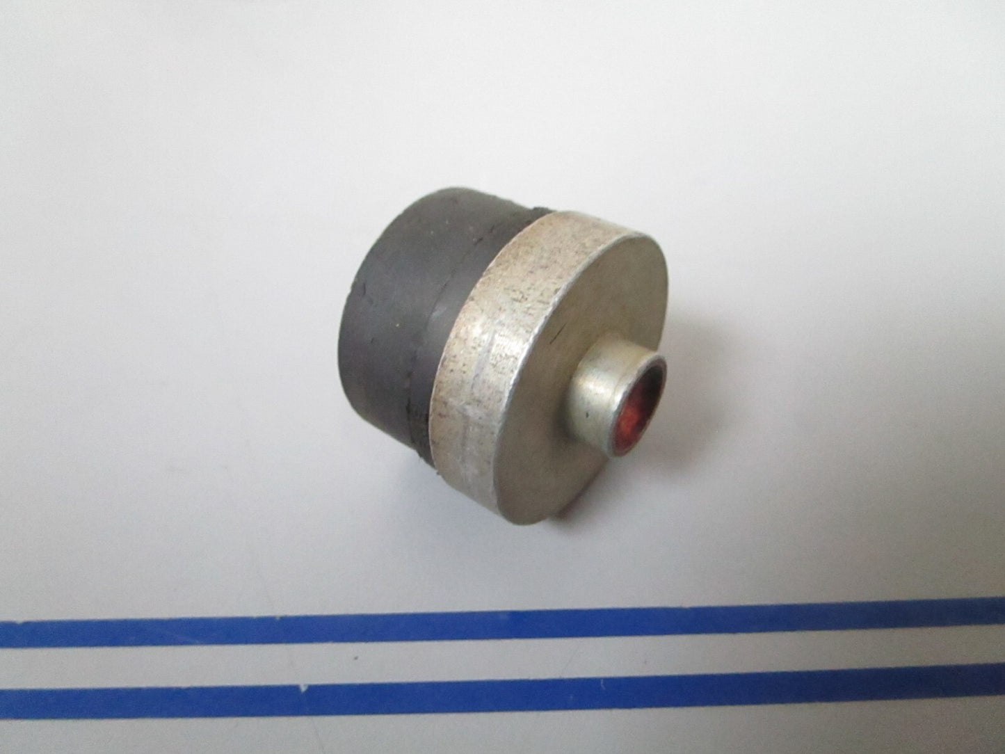 *NEW OEM* 0810 Mercury Quicksilver Lower Mount Assembly 30646A2