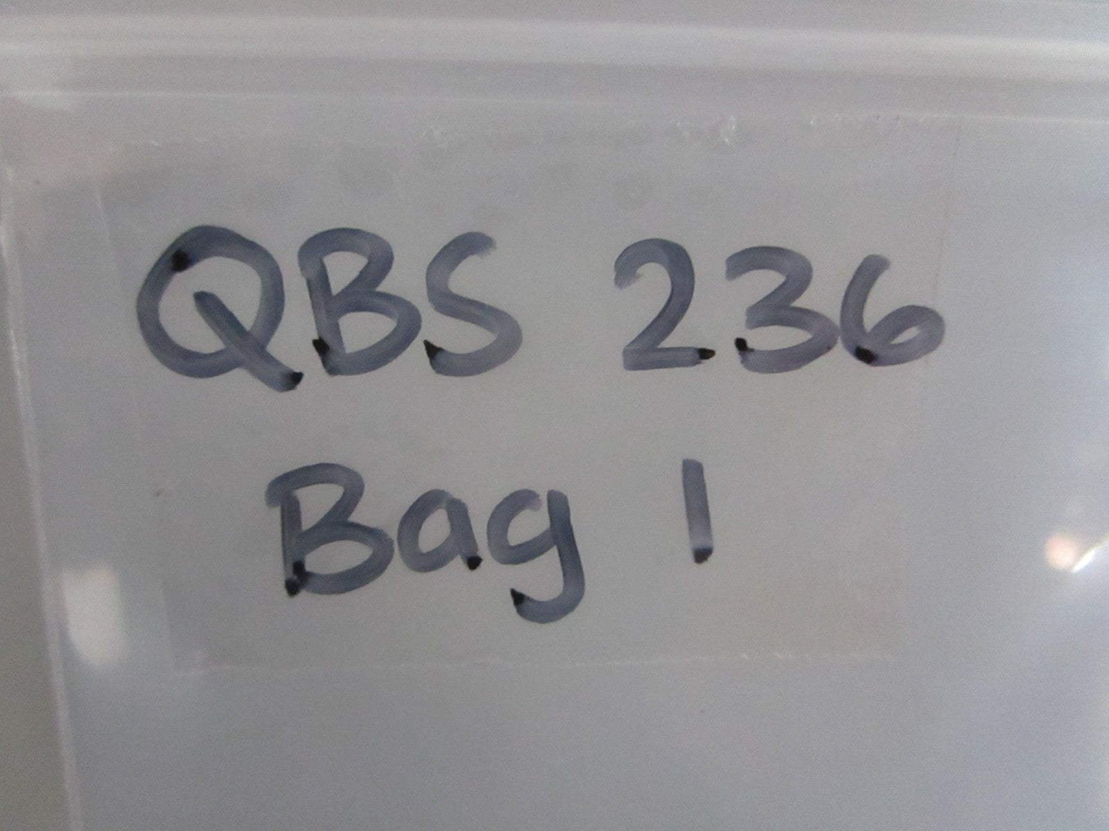 *NEW OEM* 0820 Crown Guide 121679