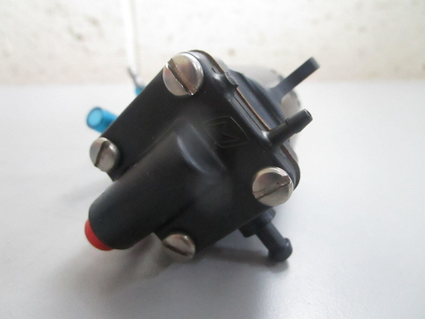 *NEW OEM* 0820 OMC Johnson Evinrude Primer Solenoid Ay 437235 0437235 338180