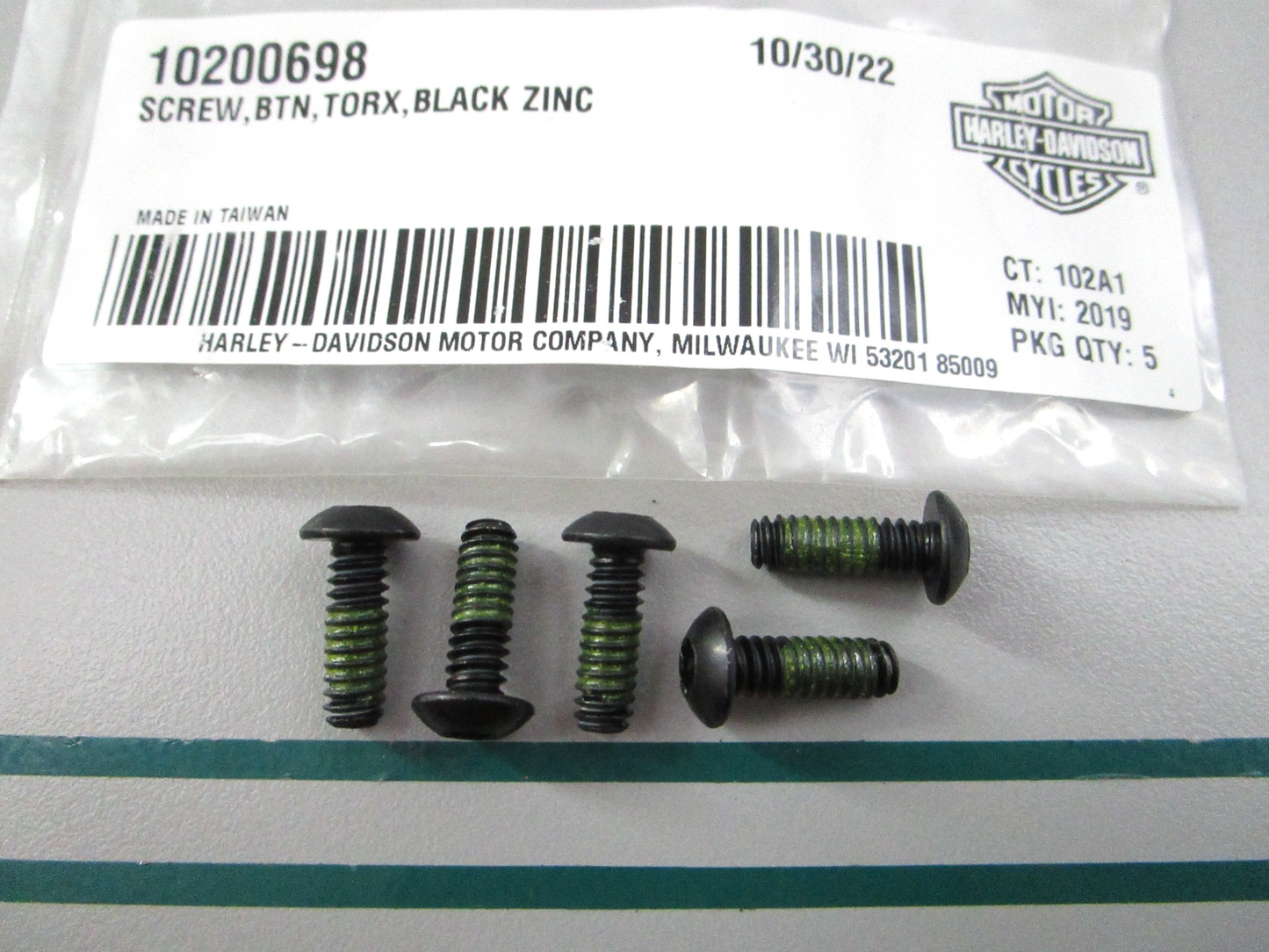 NEW OEM (LOT OF 5) 10200698 Harley Davidson Screw 0810