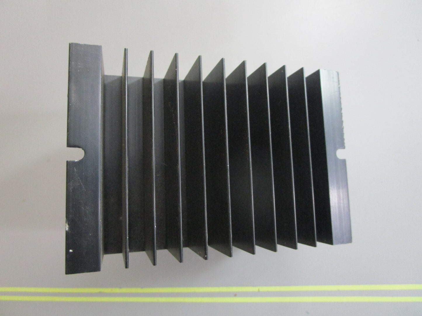 *NEW* 0820 Guest Battery Isolator 2401